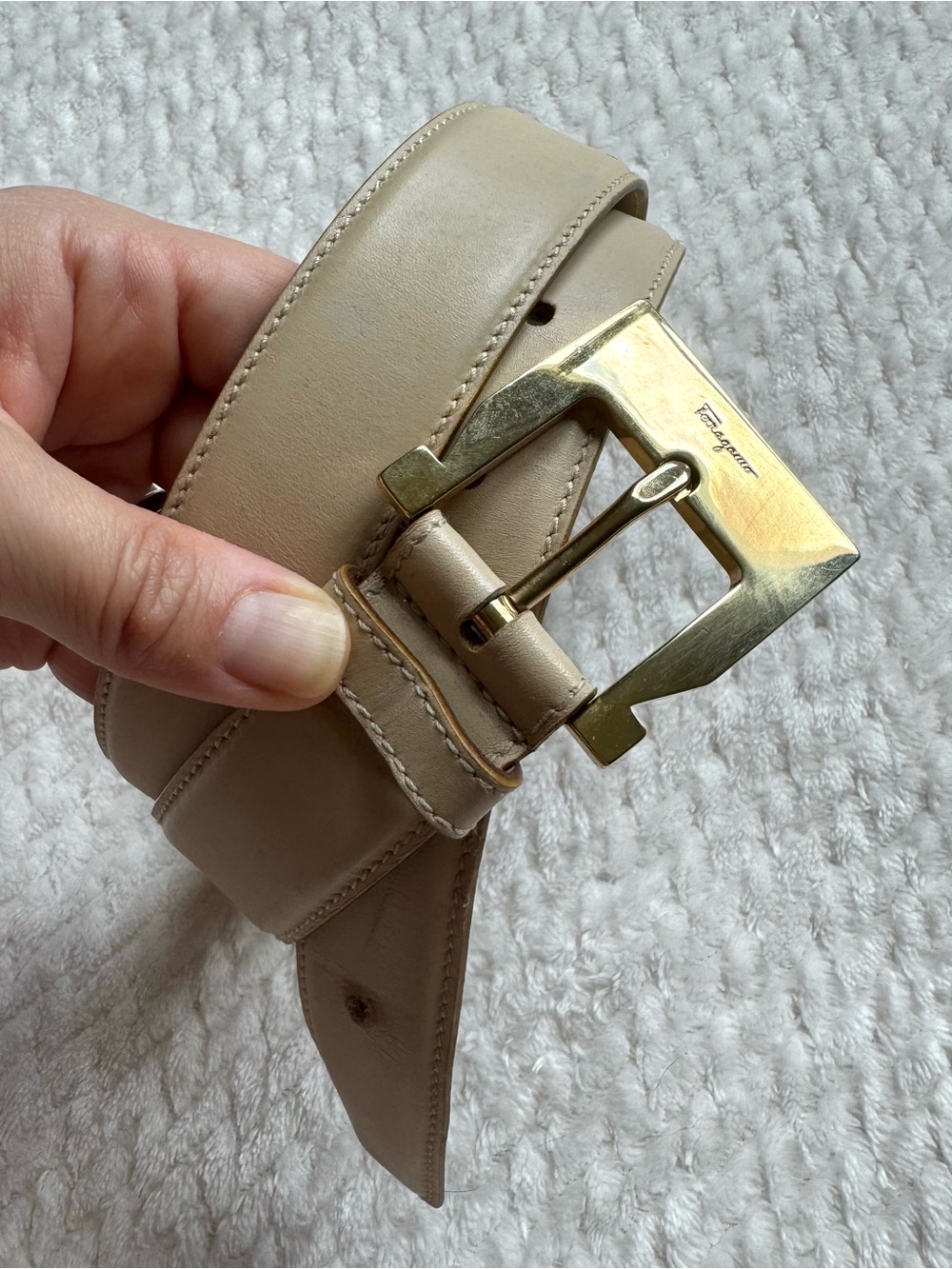 VTG 90s Salvatore Ferragamo Leather Belt S 30” Beige Gold Tone Buckle Italy